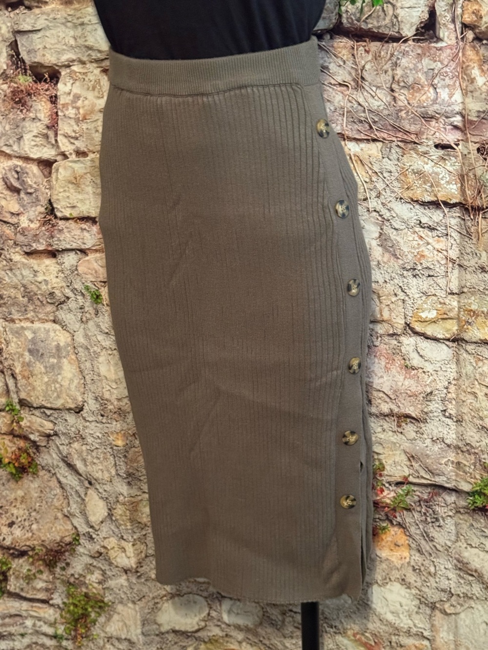 Hippie Rose Flattering Olive Ribbed Button-Trim Pencil Skirt